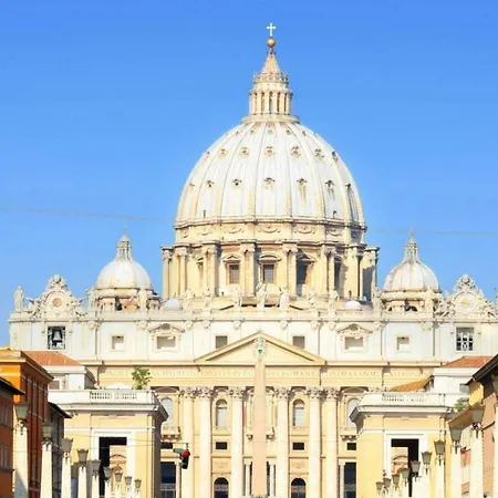Saint Peter Welcoming