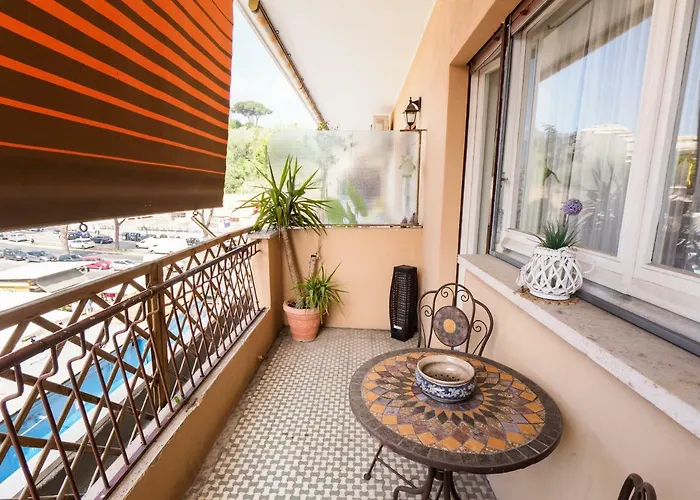 Saint Peter Welcoming * Rom